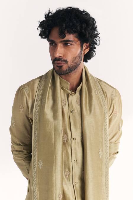 Shop Studio Bagechaa Green Chanderi Embroidery Barkat Kurta Set Online at Aza Fashions Shop_Studio Bagechaa_Green Chanderi Embroidery Barkat Kurta Set _Online_at_Aza_Fashions