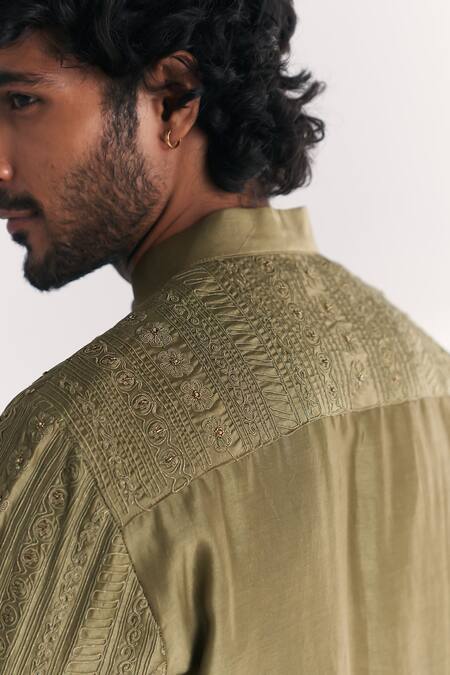 Buy Studio Bagechaa Green Chanderi Embroidery, Beads Rajbari Kurta Set Online at Aza Fashions Buy_Studio Bagechaa_Green Chanderi Embroidery, Beads Rajbari Kurta Set _Online_at_Aza_Fashions