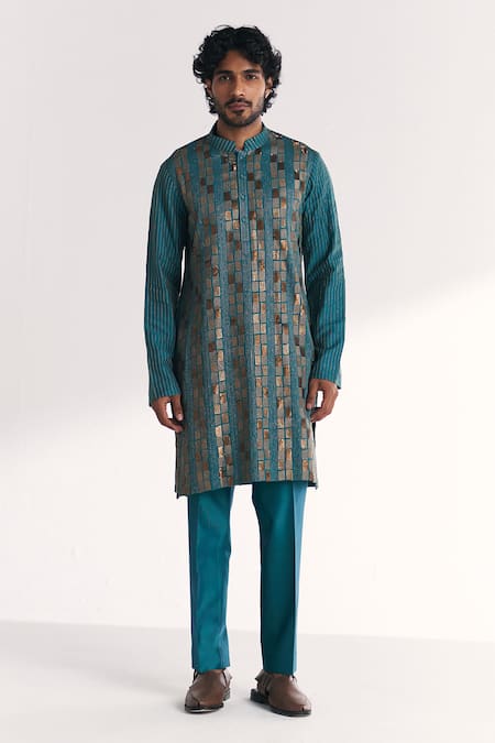 Buy Studio Bagechaa Blue Chanderi Embroidery, Zari Neelesh Kurta Set Online at Aza Fashions Buy_Studio Bagechaa_Blue Chanderi Embroidery, Zari Neelesh Kurta Set _Online_at_Aza_Fashions