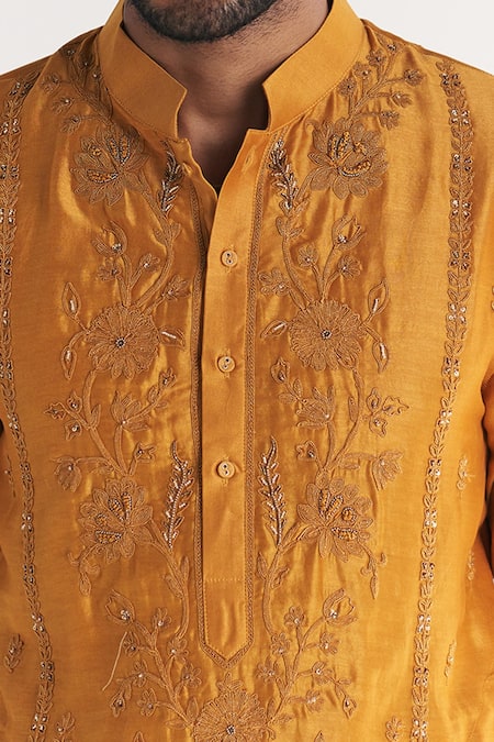 Shop Studio Bagechaa Mustard Chanderi Embroidery Qamar Kurta Set Online at Aza Fashions Shop_Studio Bagechaa_Mustard Chanderi Embroidery Qamar Kurta Set _Online_at_Aza_Fashions