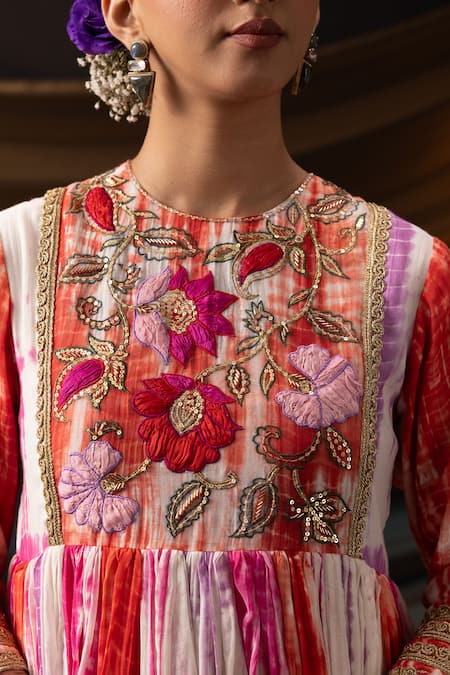 Buy_Svastih_Red Chanderi, Silk Applique, Parizad Tie Dye Floral Anarkali And Pant Set 