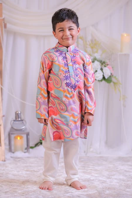 Lil Angels Paisley Abla Embroidered Kurta Set 