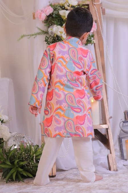 Lil Angels Paisley Abla Embroidered Kurta Set 