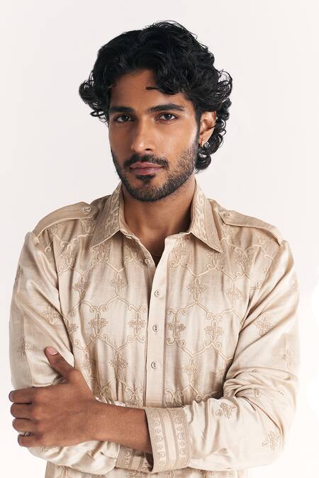 Buy Studio Bagechaa Ivory Linen, Satin Embroidery Athar Pathani Kurta Set Online at Aza Fashions Buy_Studio Bagechaa_Ivory Linen, Satin Embroidery Athar Pathani Kurta Set _Online_at_Aza_Fashions