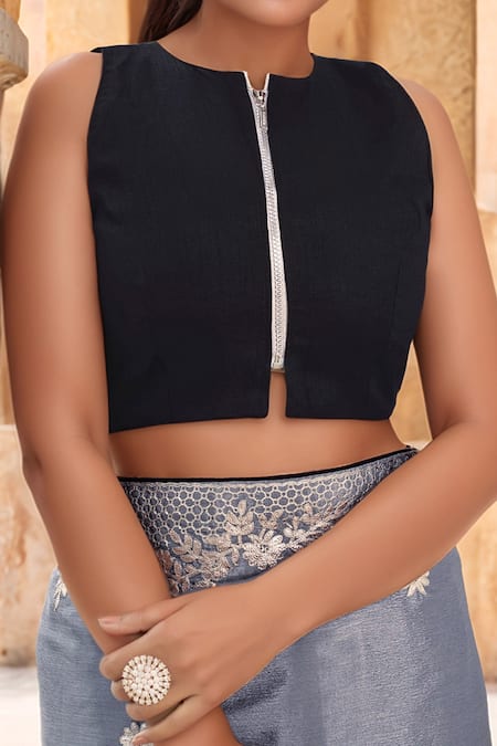 Samyukta Singhania_Black Chiffon Embroidery Round Neck Flora Ombre Saree With Blouse _at_Aza_Fashions