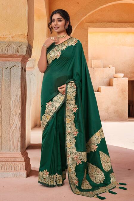Buy_Samyukta Singhania_Green Brocade, Silk Zari, Tassels Flora Pattern Saree With Sleeveless Blouse 