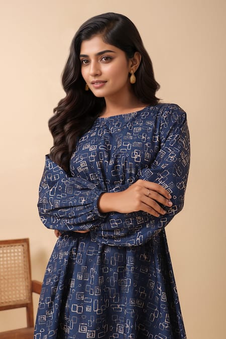 Naintara Bajaj_Blue Crepe Round Neck Abstract Print Backless Dress _at_Aza_Fashions