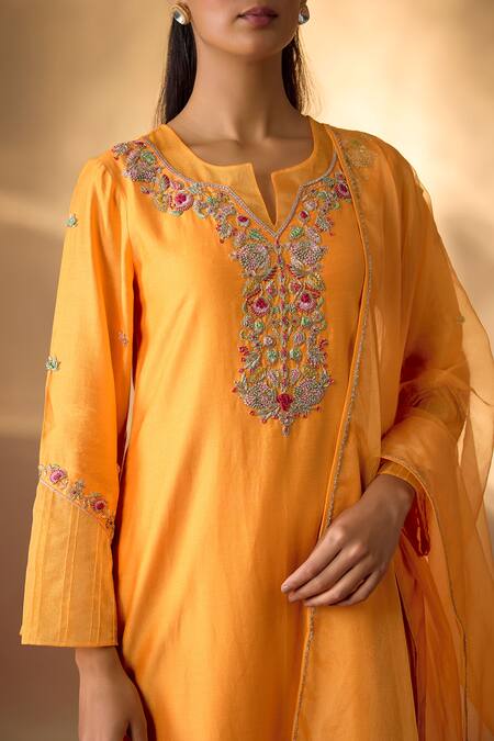 Buy_The Aarya_Yellow Chanderi, Organza Embroidery Split V-neck Zardozi Kurta Pant Set _Online_at_Aza_Fashions