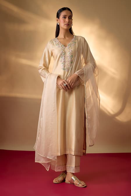 The Aarya Chanderi Zardozi Embroidered Kurta Set 