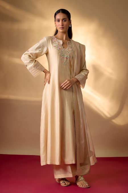 The Aarya Chanderi Zardozi Embroidered Anarkali Set 