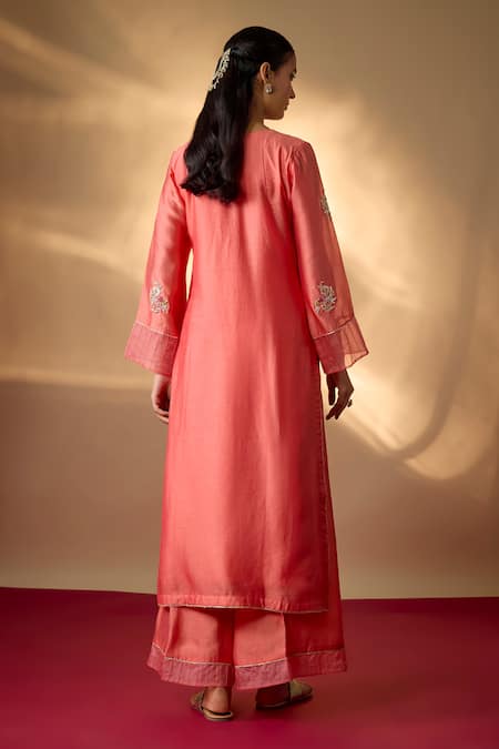 The Aarya Chanderi Embroidered Kurta Set 