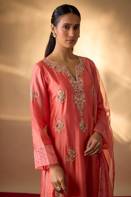 Buy_The Aarya_Coral Chanderi, Organza Embroidery, Zari Split V-neck Kurta Set _Online_at_Aza_Fashions