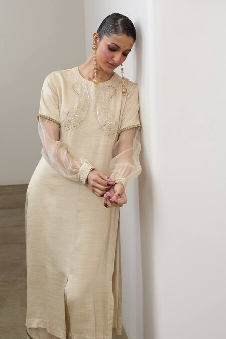 Shop_Sheela Suthar_Ivory Silk, Organza Embroidery, Sequins Round Neck Kurta And Pant Set _Online_at_Aza_Fashions