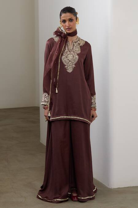 Sheela Suthar_Brown Silk, Organza Embroidery, Sequins Split V-neck Short Kurta And Sharara Set _at_Aza_Fashions