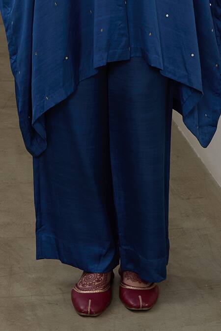 Buy_Sheela Suthar_Blue Silk Embroidery, Sequins, Metallic Thread V-neck Kaftan And Pant Set _Online_at_Aza_Fashions