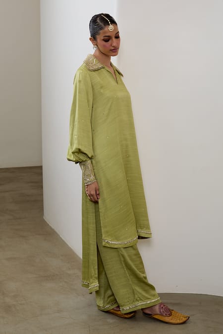Buy_Sheela Suthar_Green Silk Embroidery, Sequins Collared, V-neck High-low Kurta And Pant Set _Online_at_Aza_Fashions
