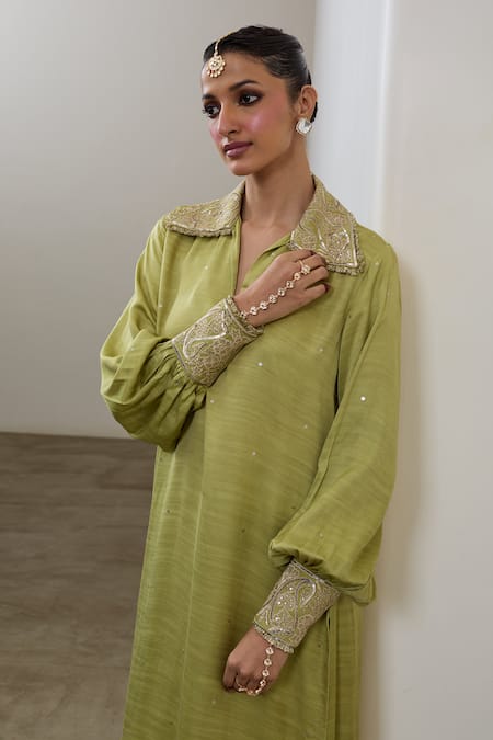 Sheela Suthar_Green Silk Embroidery, Sequins Collared, V-neck High-low Kurta And Pant Set _at_Aza_Fashions