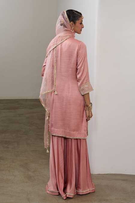 Sheela Suthar Ek Taar Resham & Badla Embroidered Kurta & Gharara Set 