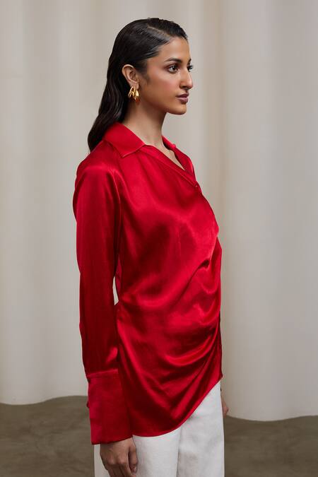 Buy_Sheela Suthar_Red Collared, V-neck Asymmetric Placket Detail Gaji Silk Shirt _Online_at_Aza_Fashions