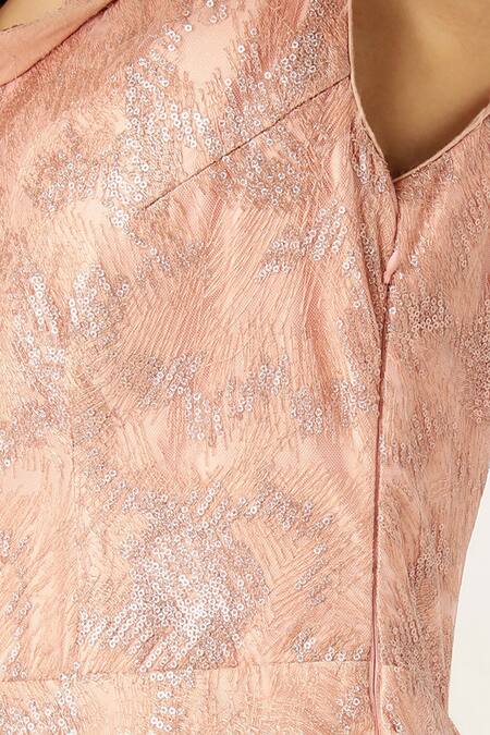 Buy_Sayisha_Peach Net Sequins V-neck Abstract Embellished Gown 