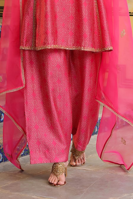 Shop Label Niti Bothra Pink Embroidery, Zari, Stones Mandarin Collar, Printed Pheran Short Kurta Set Online at Aza Fashions Shop_Label Niti Bothra_Pink Embroidery, Zari, Stones Mandarin Collar, Printed Pheran Short Kurta Set _Online_at_Aza_Fashions