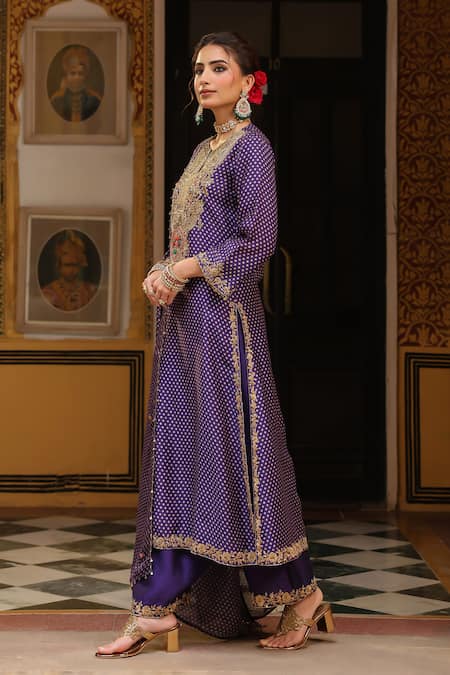 Buy_Label Niti Bothra_Purple Silk, Tencel, Organza Embroidery, Printed Pakhi Yoke Straight Kurta Set _Online_at_Aza_Fashions