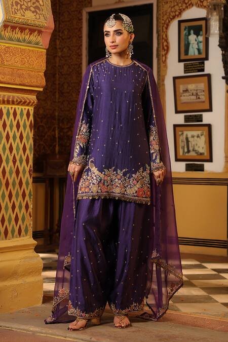 Buy_Label Niti Bothra_Purple Silk, Organza Applique, Embroidery, Zari, Sequins Mayur Short Kurta Set _Online_at_Aza_Fashions