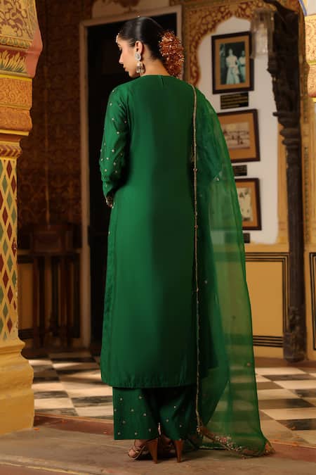 Shop_Label Niti Bothra_Green Silk, Organza Applique, Embroidery, Zari, Stones Round Mayur Kurta Set _at_Aza_Fashions