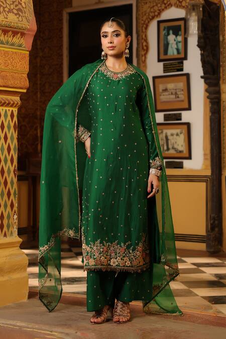 Buy_Label Niti Bothra_Green Silk, Organza Applique, Embroidery, Zari, Stones Round Mayur Kurta Set _Online_at_Aza_Fashions