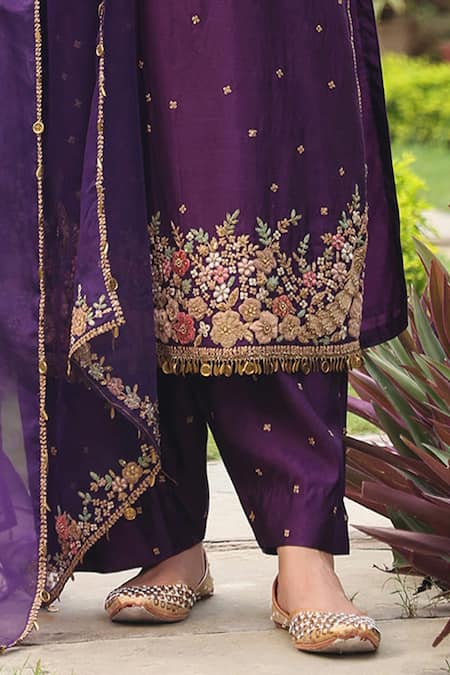 Label Niti Bothra_Purple Silk, Organza Applique, Embroidery, Zari Round Neck Mayur Kurta Set _Online_at_Aza_Fashions