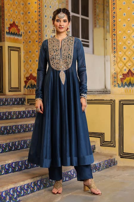 Shop_Label Niti Bothra_Blue Chanderi Silk, Organza Embroidery, Zari, Tassels Split V-neck Anarkali Set _Online_at_Aza_Fashions