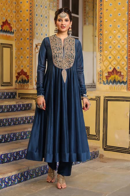 Label Niti Bothra_Blue Chanderi Silk, Organza Embroidery, Zari, Tassels Split V-neck Anarkali Set _at_Aza_Fashions
