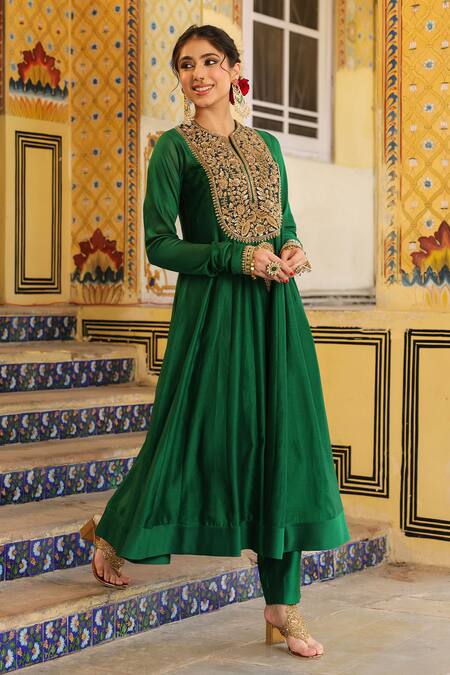 Buy_Label Niti Bothra_Green Silk, Chanderi, Organza Embroidery, Sequins, Zari Anarkali Set _Online_at_Aza_Fashions
