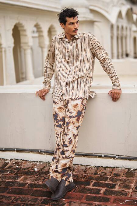 Dash And Dot Brown Viscose Tie-dye Straight-fit Trouser at Aza Fashions Dash And Dot_Brown Viscose Tie-dye Straight-fit Trouser _at_Aza_Fashions