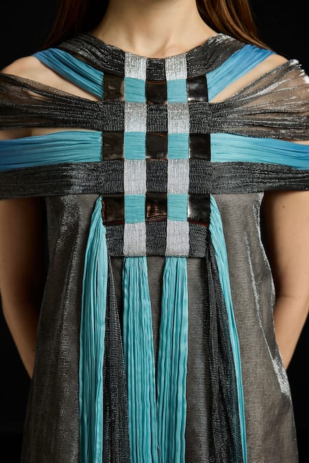 Buy_Akhl_Charcoal Chiffon, Tulle Round Neck Interwoven Yoke Metallic Kaftan Dress _Online_at_Aza_Fashions