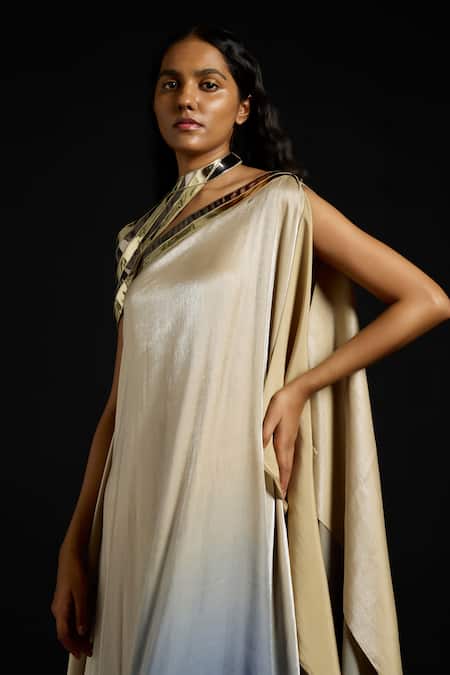 Akhl_Gold Satin Metallic Thread High Neck Yoke Asymmetric Kaftan _Online_at_Aza_Fashions