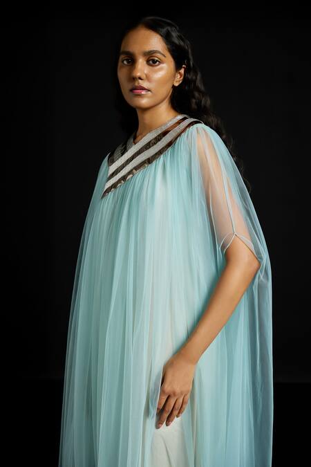 Akhl_Blue Tulle Metallic Thread, Embroidery V-neck Gradient Gathered Kaftan _Online_at_Aza_Fashions