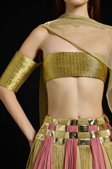 Buy_Akhl_Gold Tulle, Polyamide, Chiffon Metallic Thread, Interwoven Gradient Skirt Set _Online_at_Aza_Fashions