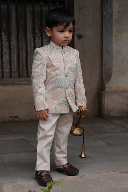 Buy_Funny Bones Clothings_Cream Velvet Embroidery, Studs Deer Jodhpuri Set _Online_at_Aza_Fashions