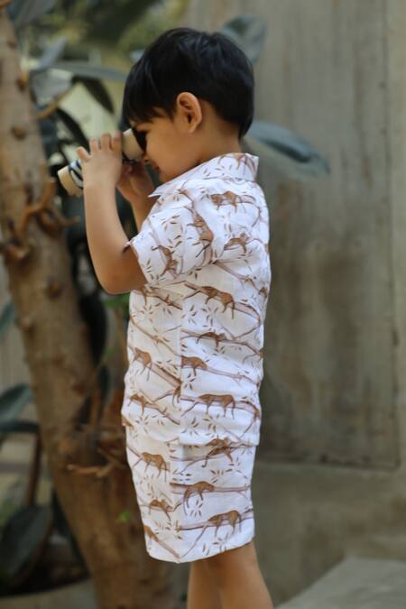 Funny Bones Clothings_White Linen The Mystic Felines Print Shorts Set _Online_at_Aza_Fashions