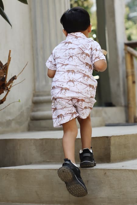 Funny Bones Clothings The Mystic Felines Print Shorts Set 