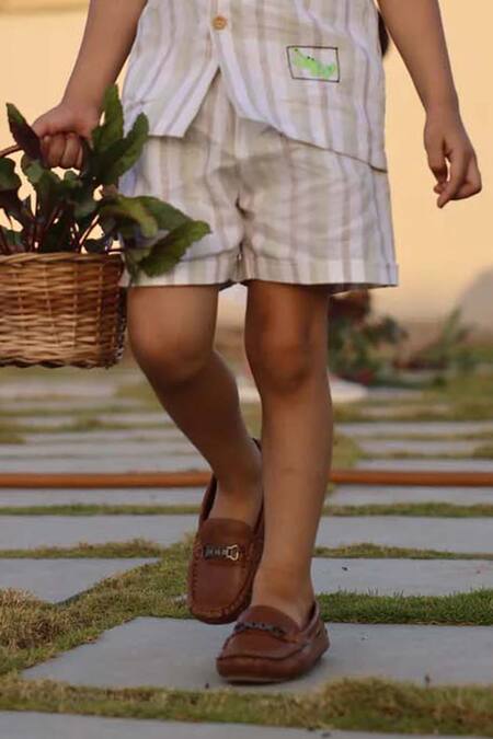 Funny Bones Clothings Multi Color Linen Stripes And Croc Charm Pure Shirt With Shorts Online at Aza Fashions Funny Bones Clothings_Multi Color Linen Stripes And Croc Charm Pure Shirt With Shorts _Online_at_Aza_Fashions