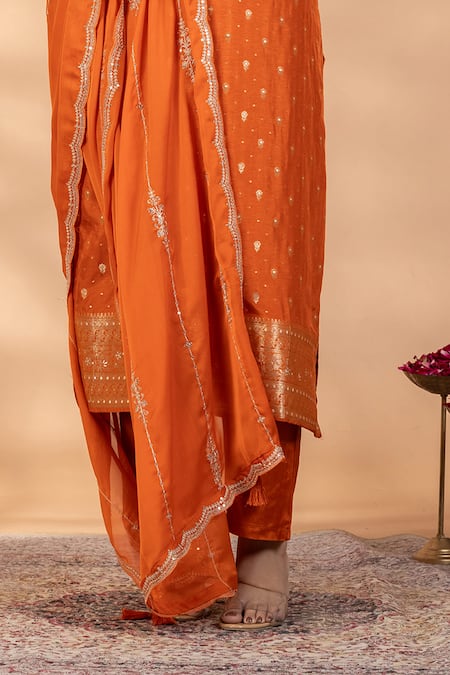 Mamicha_Orange Silk Embroidery, Zari Round Neck Rooh-e-rust Kurta Set _Online_at_Aza_Fashions
