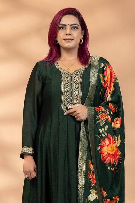 Mamicha Green Chiffon Zari, Embroidery, Tassels Split V-neck Mehak Anarkali And Dupatta Online at Aza Fashions Mamicha_Green Chiffon Zari, Embroidery, Tassels Split V-neck Mehak Anarkali And Dupatta _Online_at_Aza_Fashions