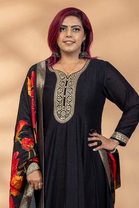 Mamicha_Black Chiffon Embroidery, Zari Round Neck, Noor-e-kala Anarkali With Dupatta _Online_at_Aza_Fashions