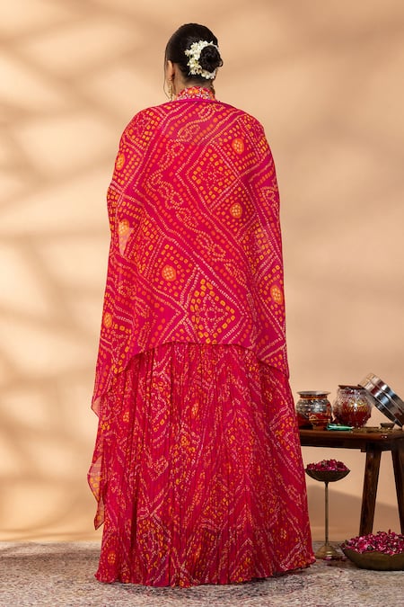 Mamicha Bandhej Embroidered Kurta Pant & Cape Set 