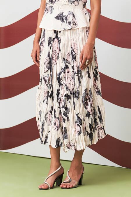Buy_Pleats By Aruni_White Crepe Boat Neck Jasmine Print Top And Skirt Set _Online_at_Aza_Fashions