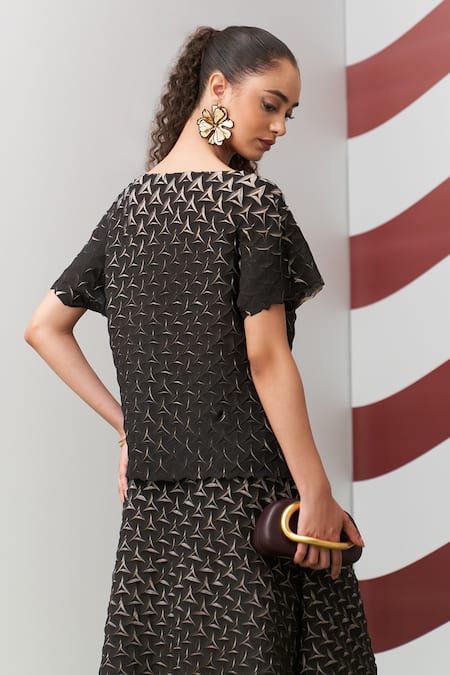 Pleats By Aruni_Black Crepe Boat Neck Beige Alto Pleated Skirt Set _at_Aza_Fashions