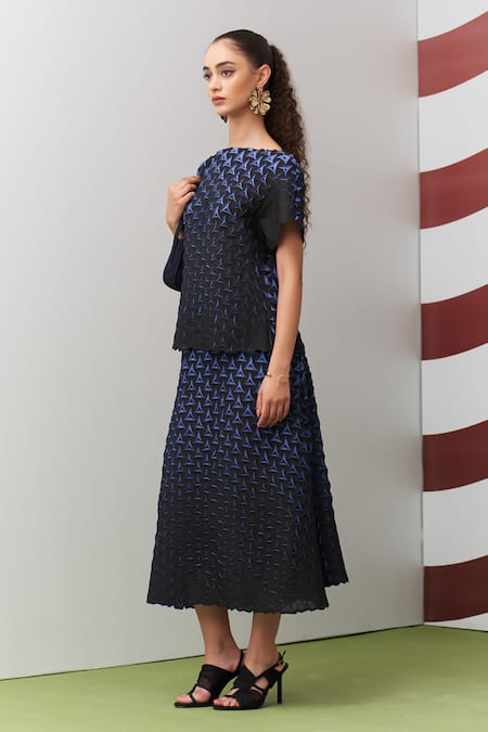 Pleats By Aruni_Black Crepe Boat Neck Blue Alto Pleated Skirt Set _Online_at_Aza_Fashions
