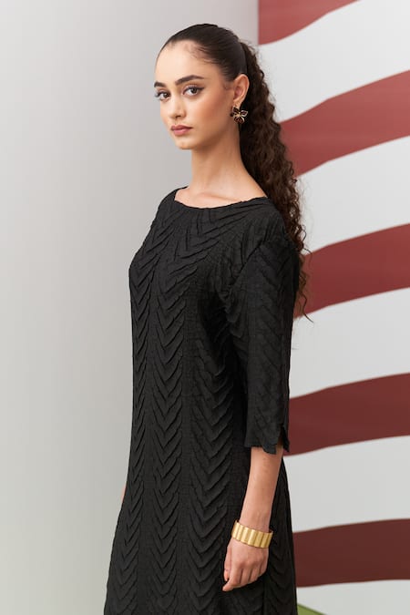 Buy_Pleats By Aruni_Black Crepe, Satin Boat Neck Avanya Pleated Dress _Online_at_Aza_Fashions